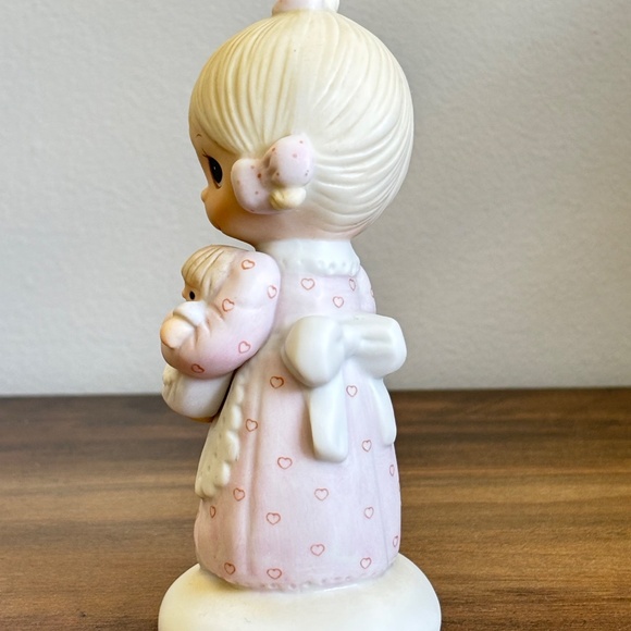 Precious Moments JESUS IS THE LIGHT Figurine 1978 Enesco E-1373/G ORIGINAL 21 - Picture 6 of 10